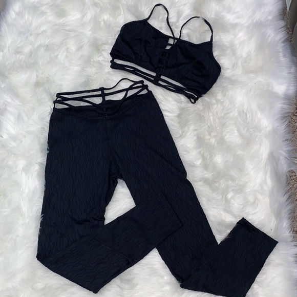 🔥3/$25 - 2 piece Fitness Set - Picture 9 of 12